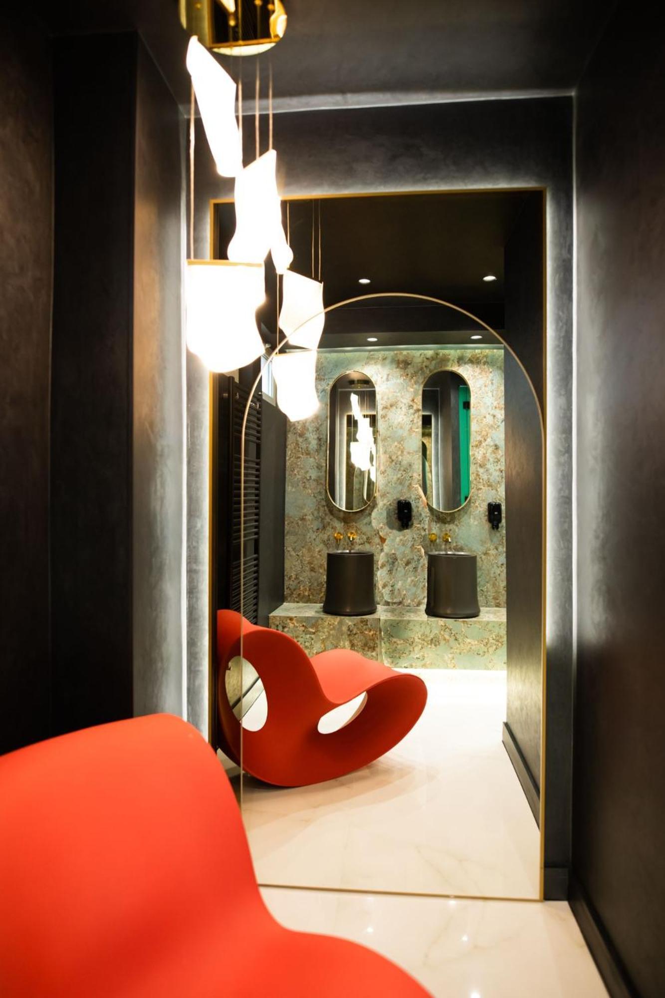 Hotel Epic Centrum Cisnădie Dış mekan fotoğraf